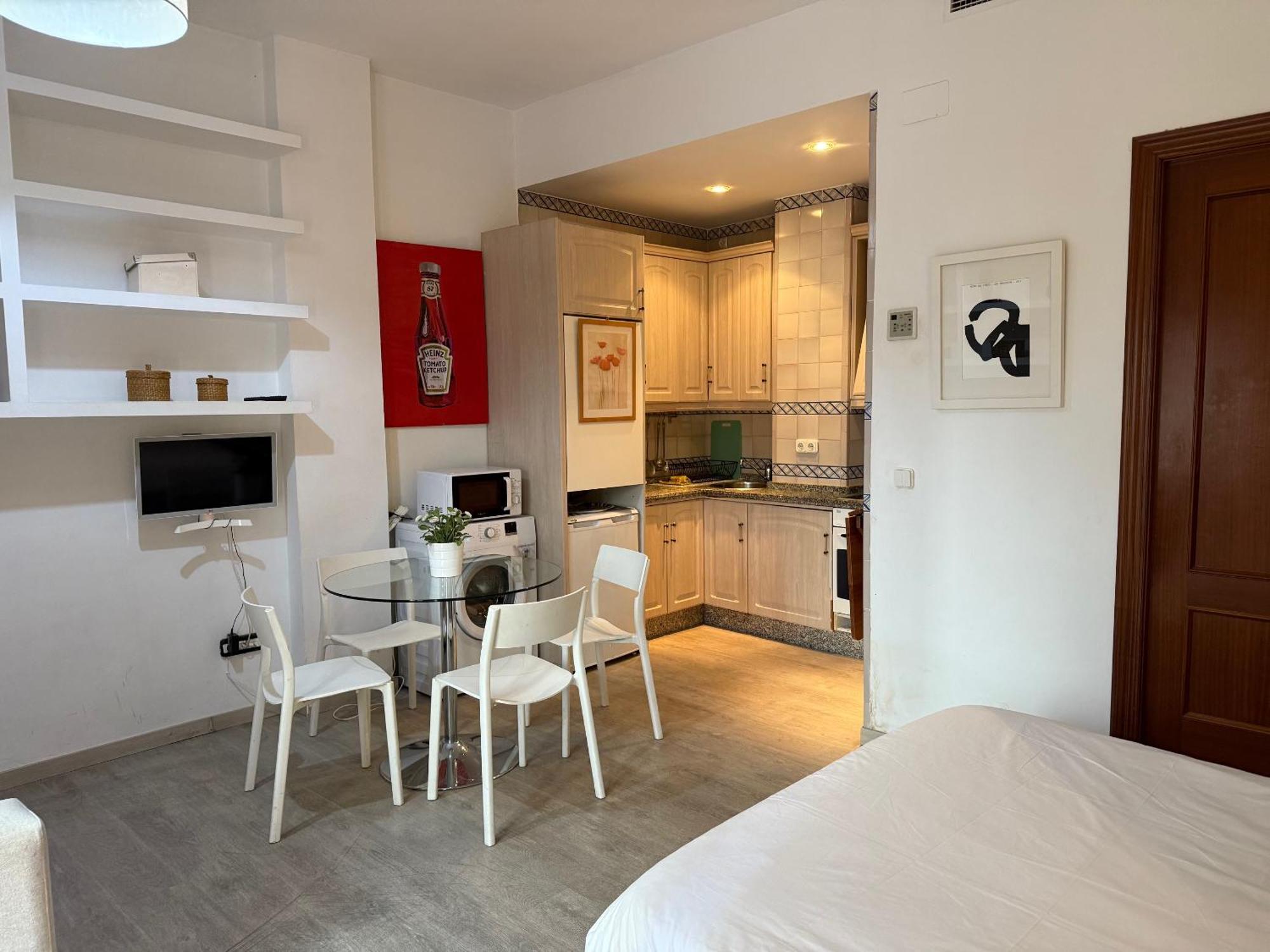 Estudios Placentines Sevilla